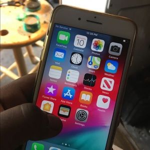 IPHONE 7 Plus 128gb Sprint Or Boost paid off clean